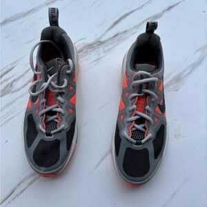 Nike Max Air sneakers great shape Y7 or Woman’s 8.5